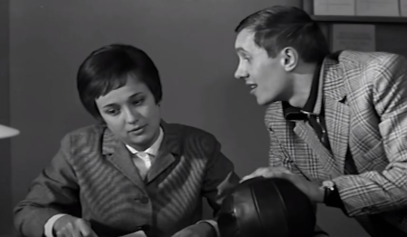 Эхо шестидесятых: советский фильм "Доживем до понедельника" вместо тысячи премьер