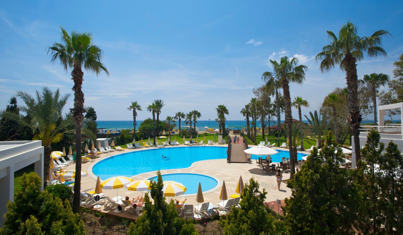 Чем заменить надоевшую Турцию: советует эксперт по туризму Сапронова