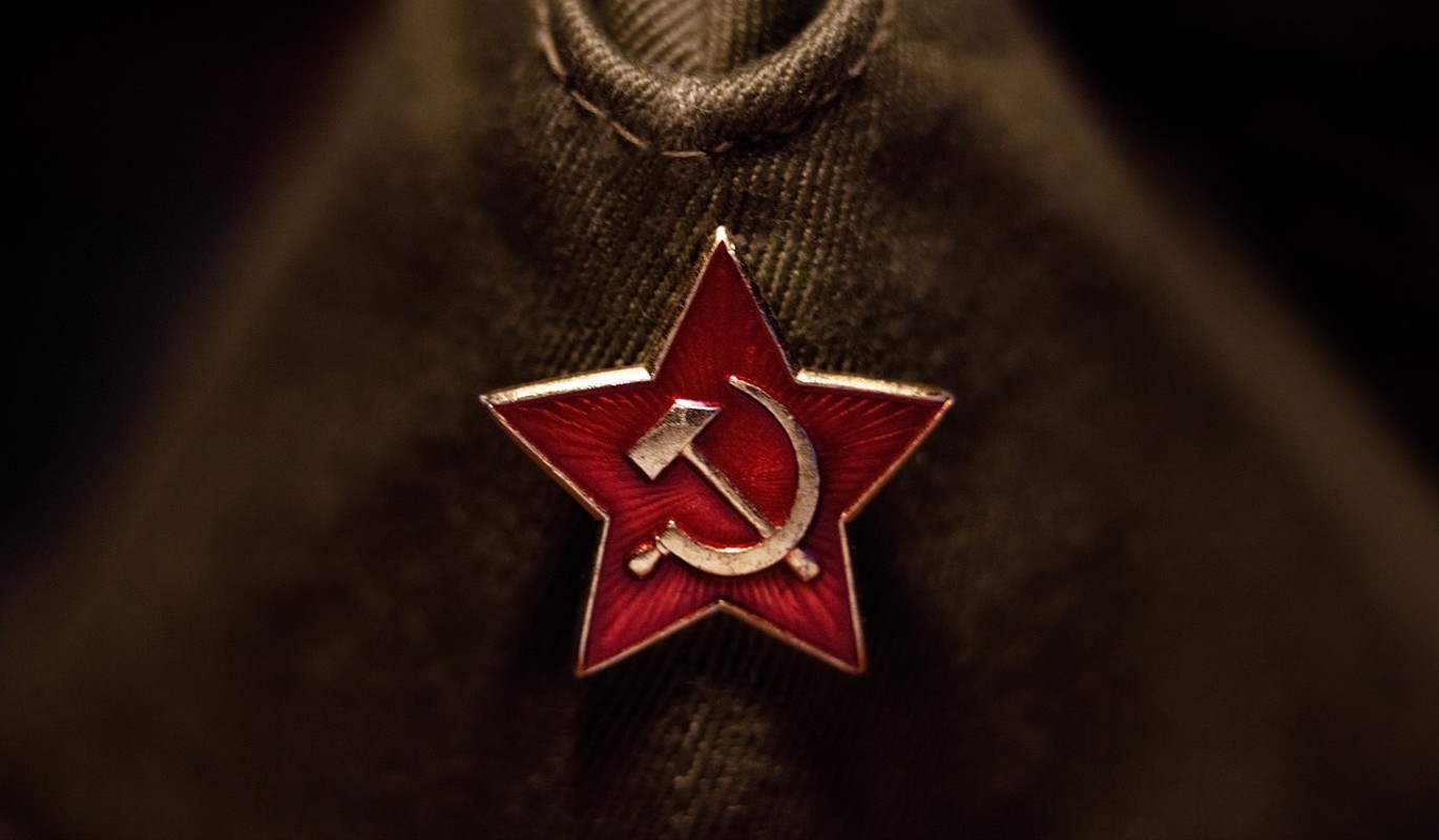 Пехота Победы: Гайдай, Смоктуновский, Этуш и Пуговкин на защите Родины