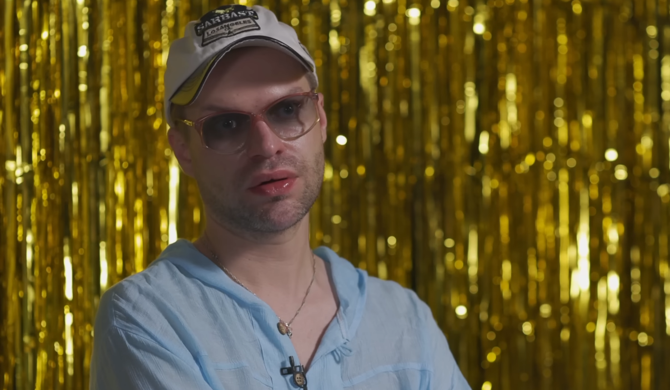 "Козлина бухая": избитый любовником жены Солнцев собирается отнять у нее сына