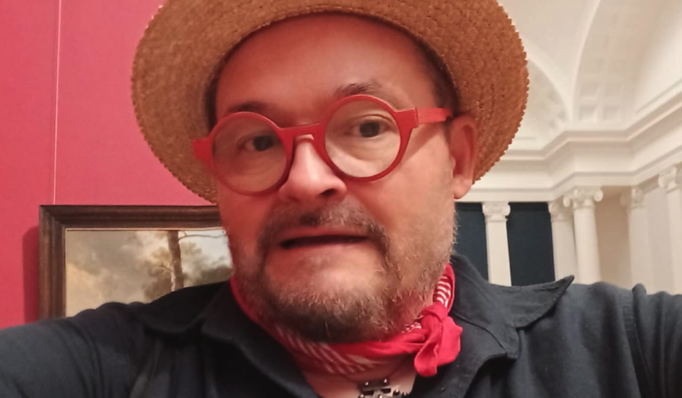 Вскрылись новые проблемы у экс-ведущего шоу "Модный приговор" Васильева