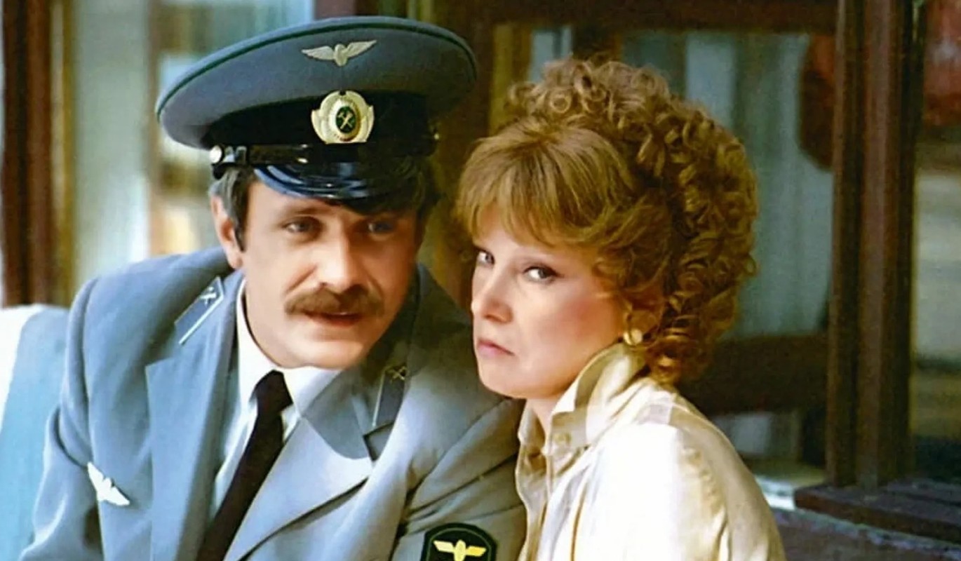 ТЕСТ: только фанат ответит на каверзные вопросы про фильм Вокзал для двоих