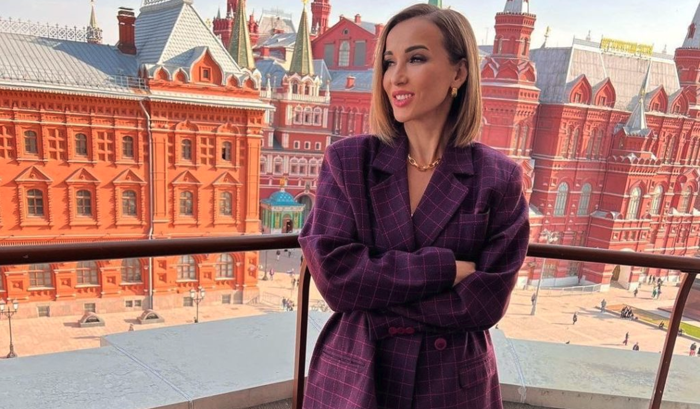 Анфисе Чеховой – 47 лет: вспоминаем сложный путь звезды в начале карьеры