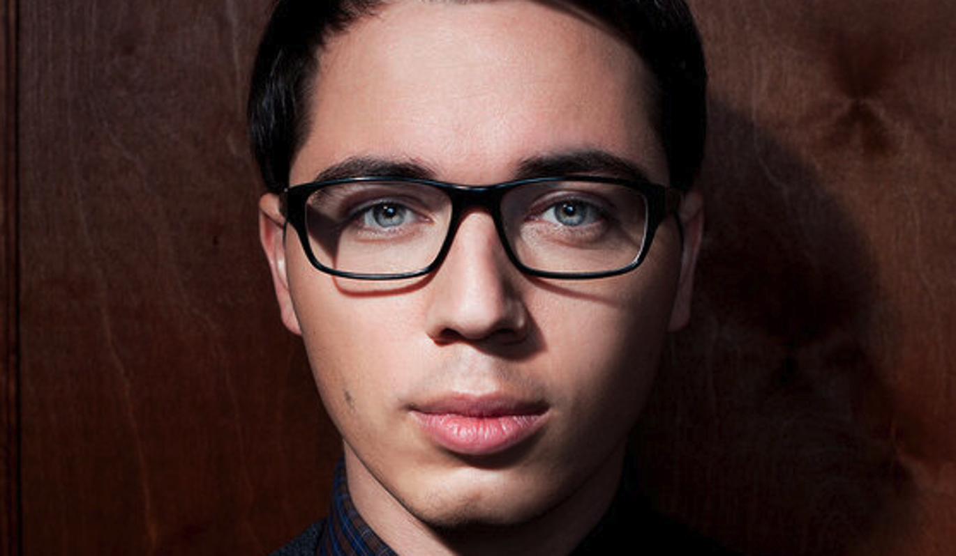 Сын Газманова спас беззащитную женщину от злодеяний обнаглевших мошенников