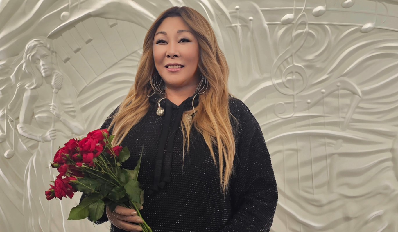 Анита Цой объяснила необходимость отъезда из России на историческую родину