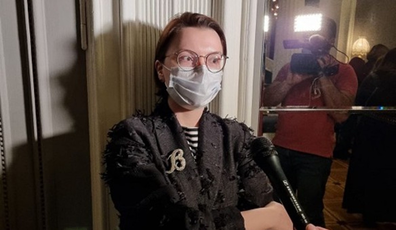 "Можно выглядеть не смешно": стилист Байрамов ответил возмущенной моднице Брухуновой 