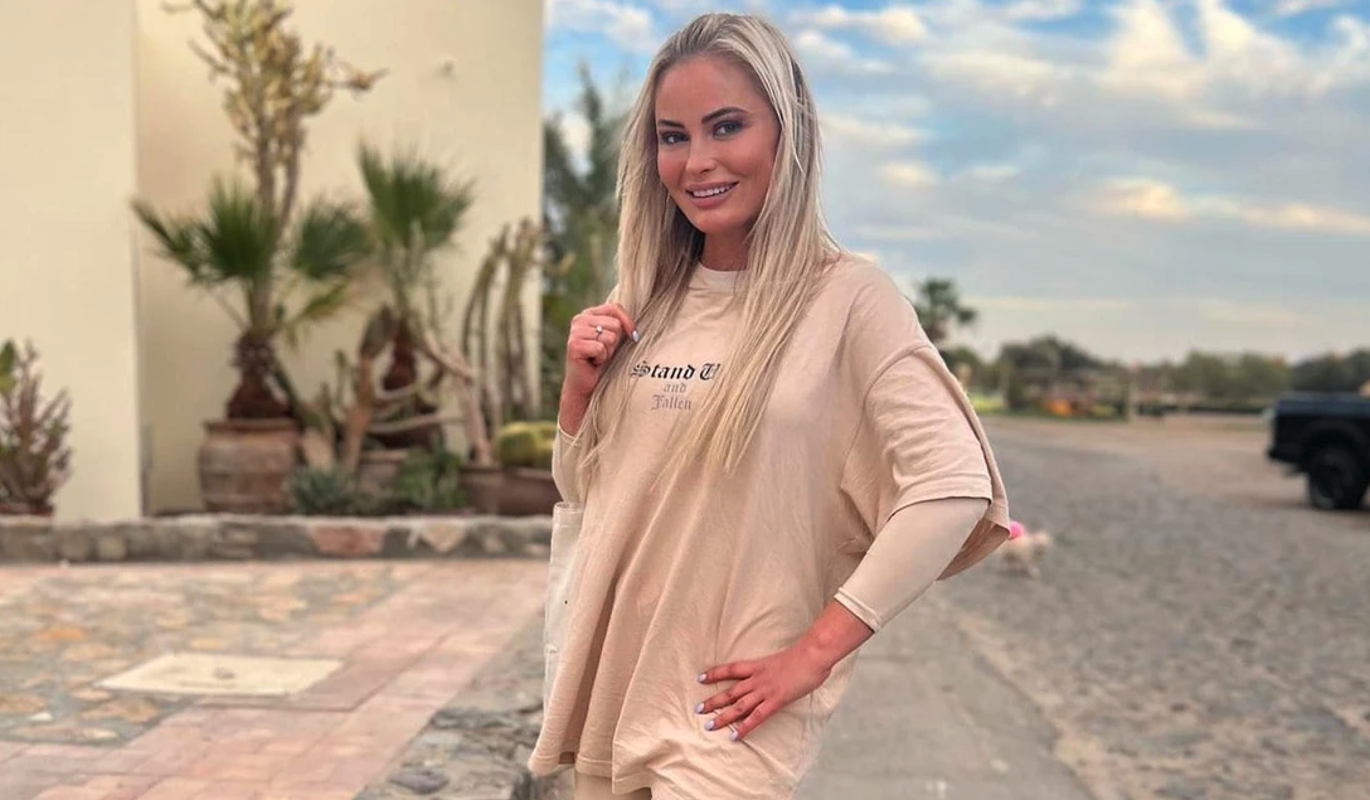 Дочь Борисовой после пластической операции стала похожа на стюардессу 