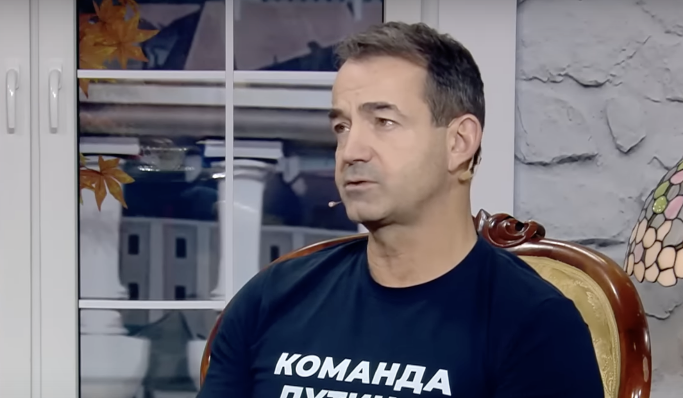 Уставшая от Певцова Дроздова решила действовать радикально: Силком вытолкала