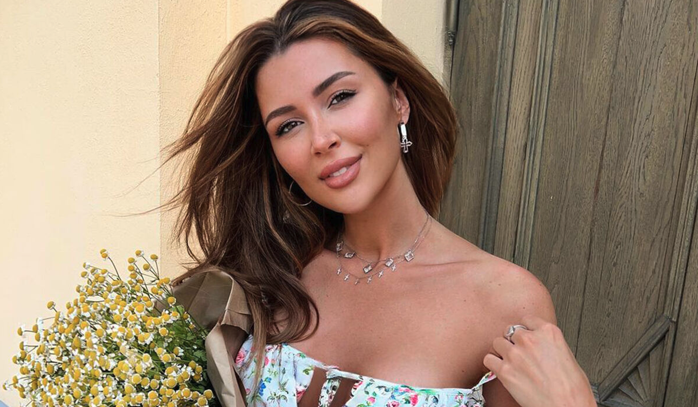 Покинувшая Россию Заворотнюк родила первенца: названы пол и имя