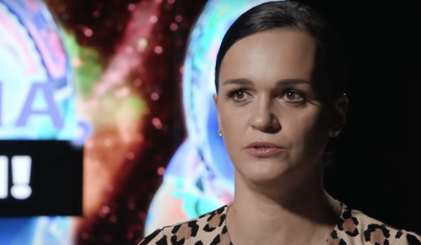 После расставания с любимым певица Слава пустилась во все тяжкие