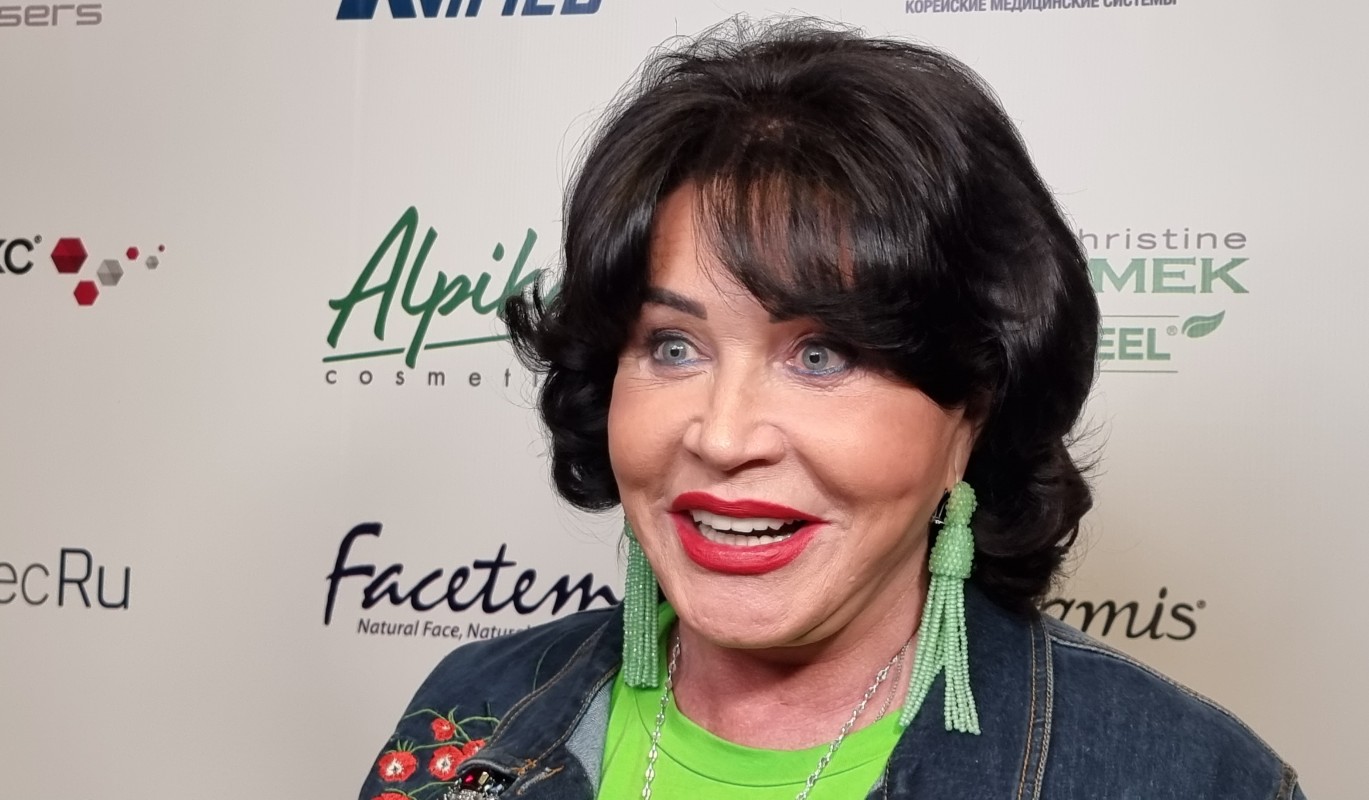 Надежда Бабкина предложила Михаилу Ефремову работу в своем театре