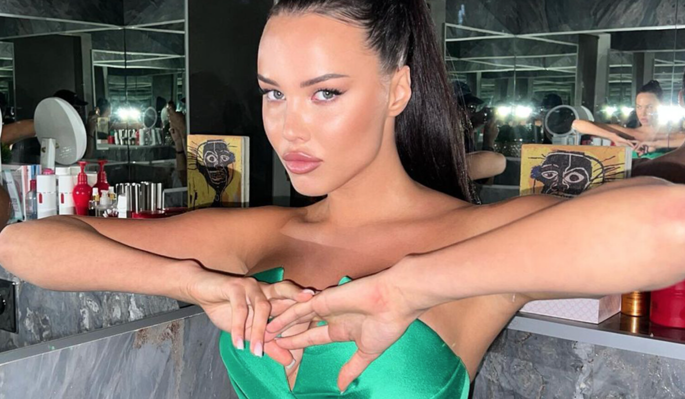 Решетова отреагировала на слухи о подаренной ей квартире Тимати