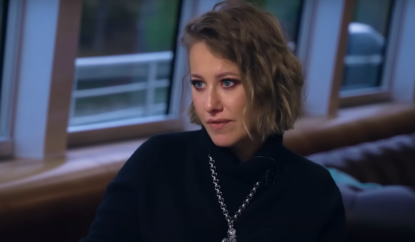 Появившаяся в обществе любимого мужчины Собчак ответила на слухи о разводе