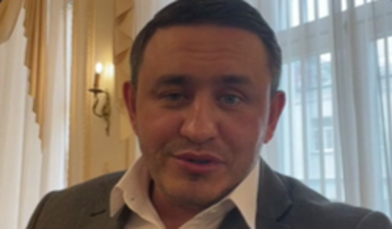 Общественный деятель призвал к ответу предавшего родину артиста