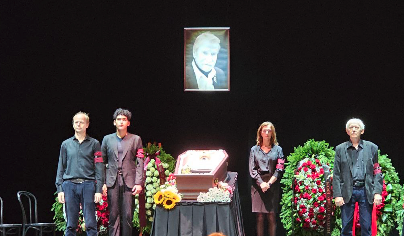 Прощай, артист: в Санкт-Петербурге хоронят Ивана Краско