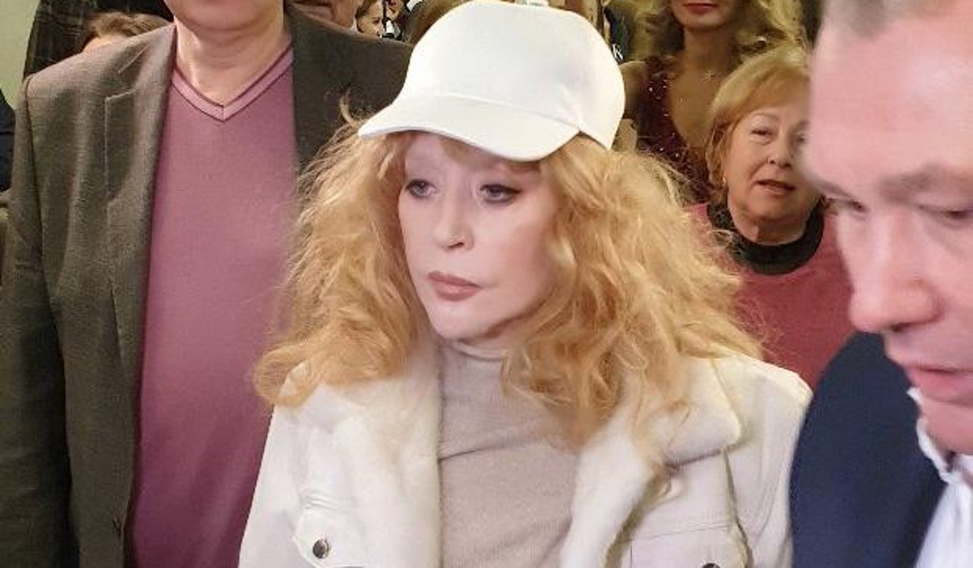 "Зарабатывает" миллионы в России: стало известно, как Алла Пугачева выводит деньги за границу