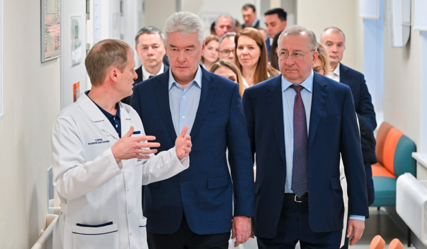 Собянин открыл два лечебных корпуса Морозовской больницы после реконструкции