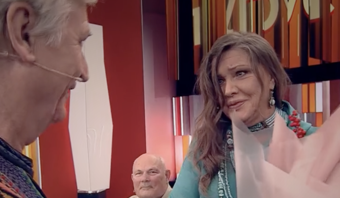 "Моя мечта – дом престарелых": собравшаяся замуж Елена Проклова шокировала всех признанием 