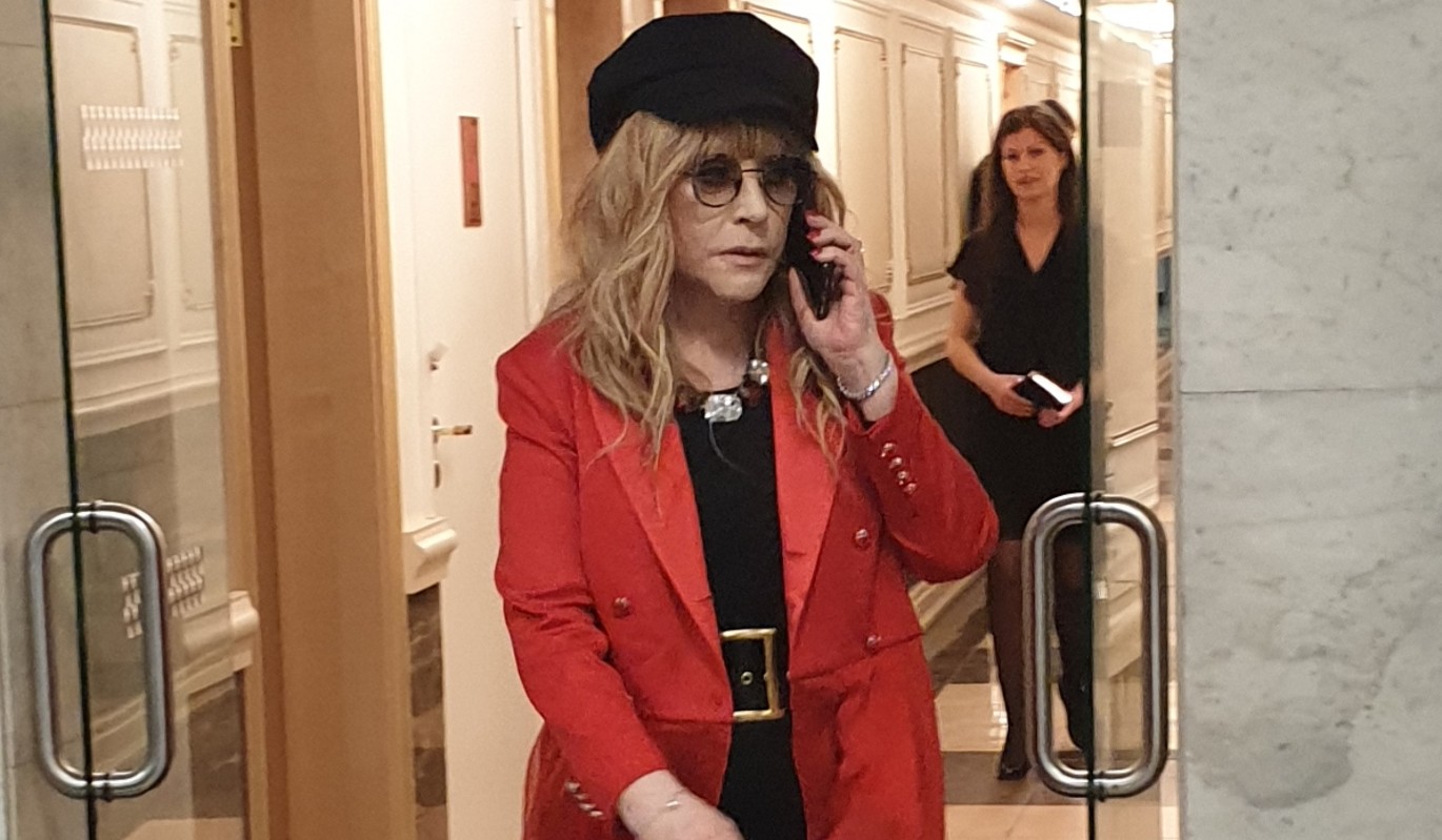 Раскрыт "грязный секрет" Пугачевой: стало известно, на чьи деньги она критикует Россию и покупает виллы