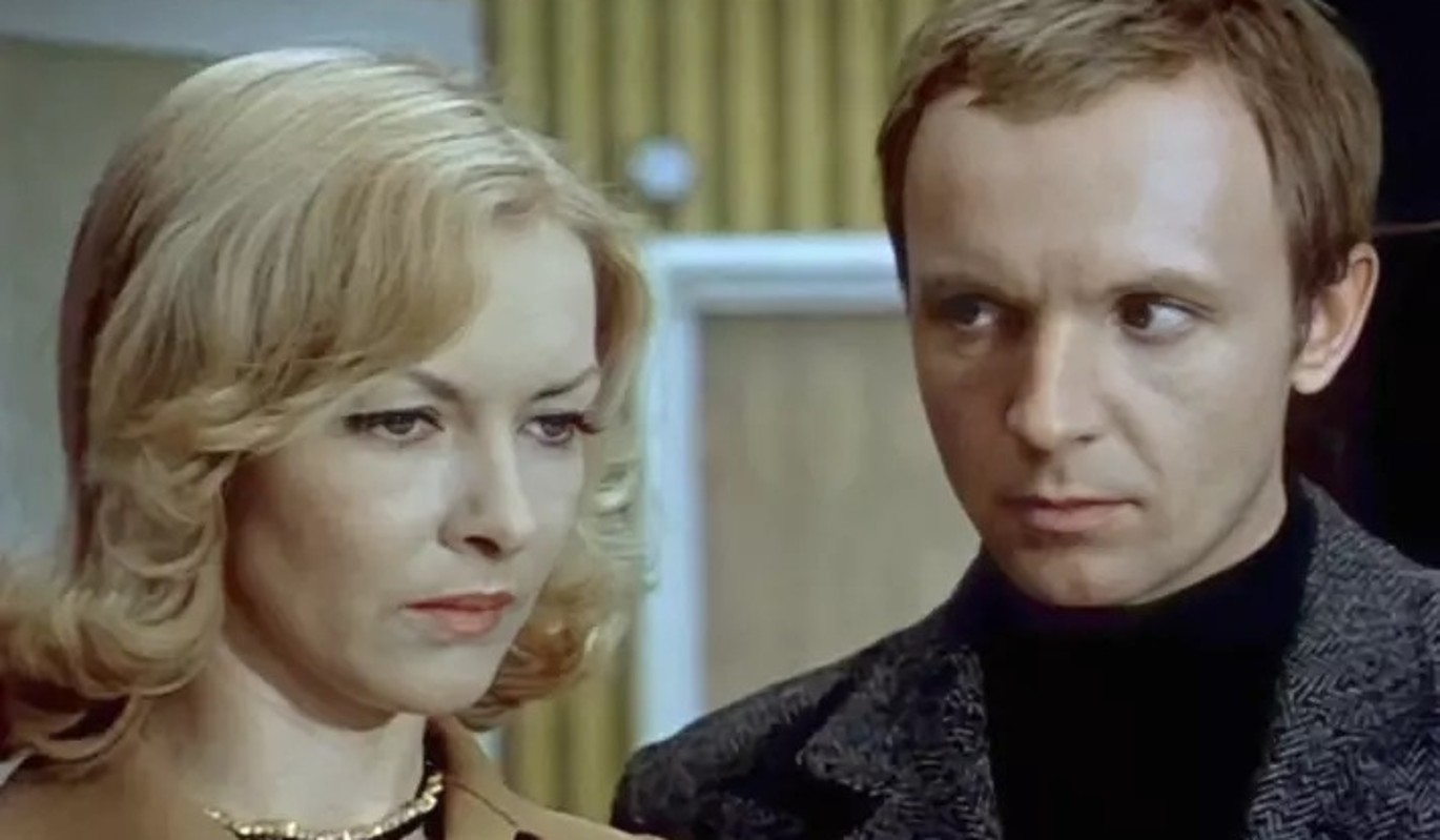 Тест: Вы уверены, что знаете "Иронию судьбы" наизусть? 8 вопросов, на которых "сыпятся" даже те, кто смотрит фильм каждый год