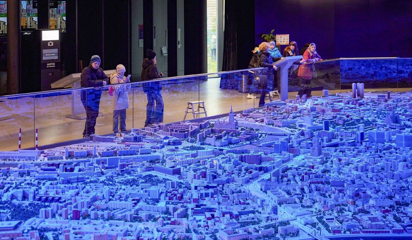 Новогодняя сказка в миниатюре: "Макет Москвы" на ВДНХ приглашает вместе провести зимние каникулы 