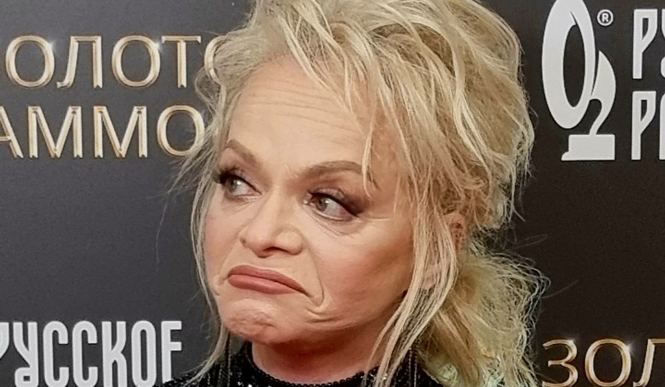 "Это уже не ваше добро": Лариса Долина не может забрать вещи из проданной квартиры