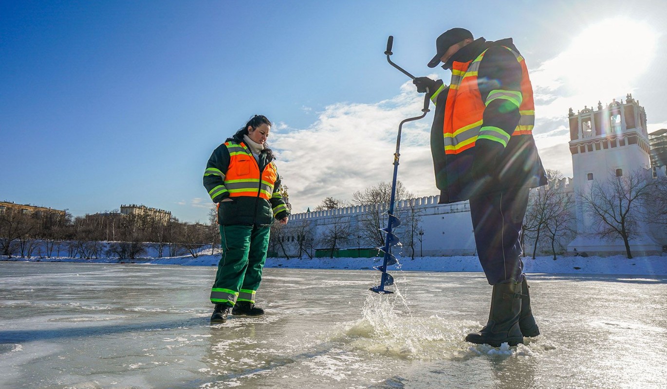 Дыхание подо льдом: как в Москве спасают жителей открытых водоемов зимой