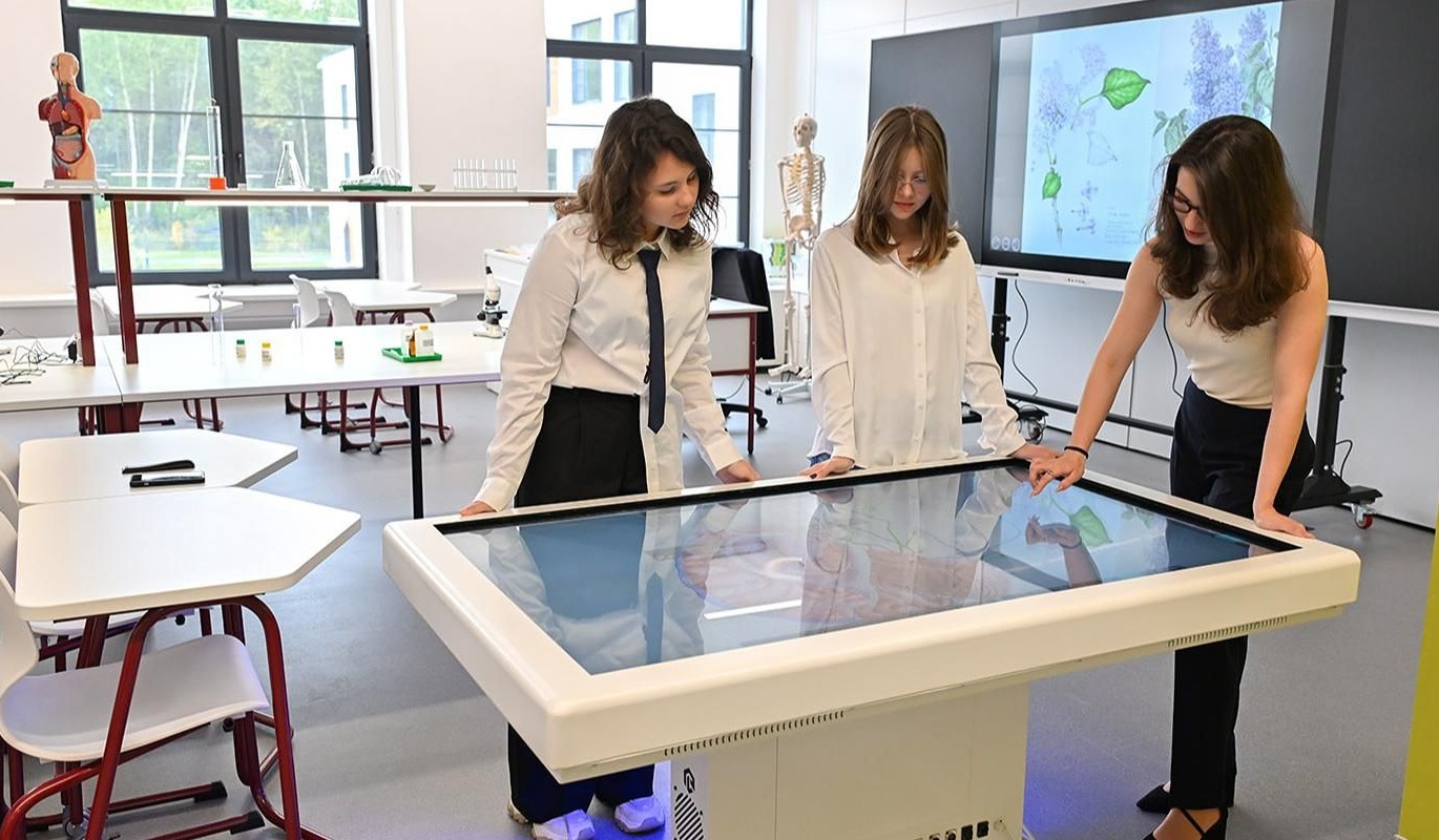 Девять новых социальных объектов открыли ТиНАО в 2025 году