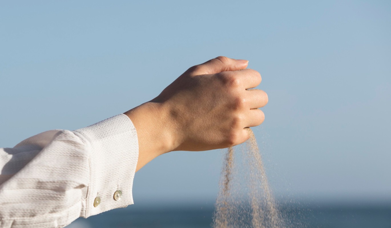 Деньги утекут сквозь пальцы: никогда не делайте это в день Луки, 20 февраля