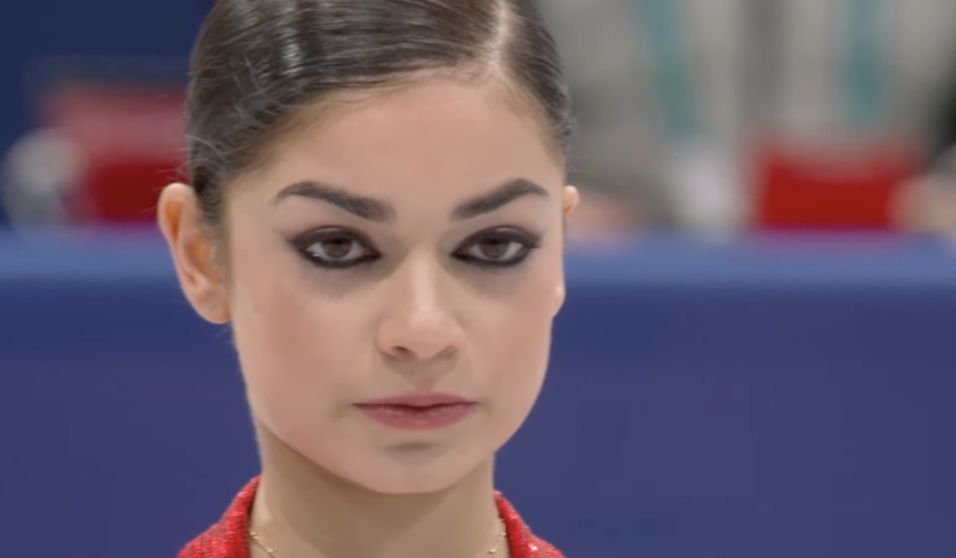 Странная реакция американской фигуристки на ошибку Аделии Петросян обернулась мировым скандалом