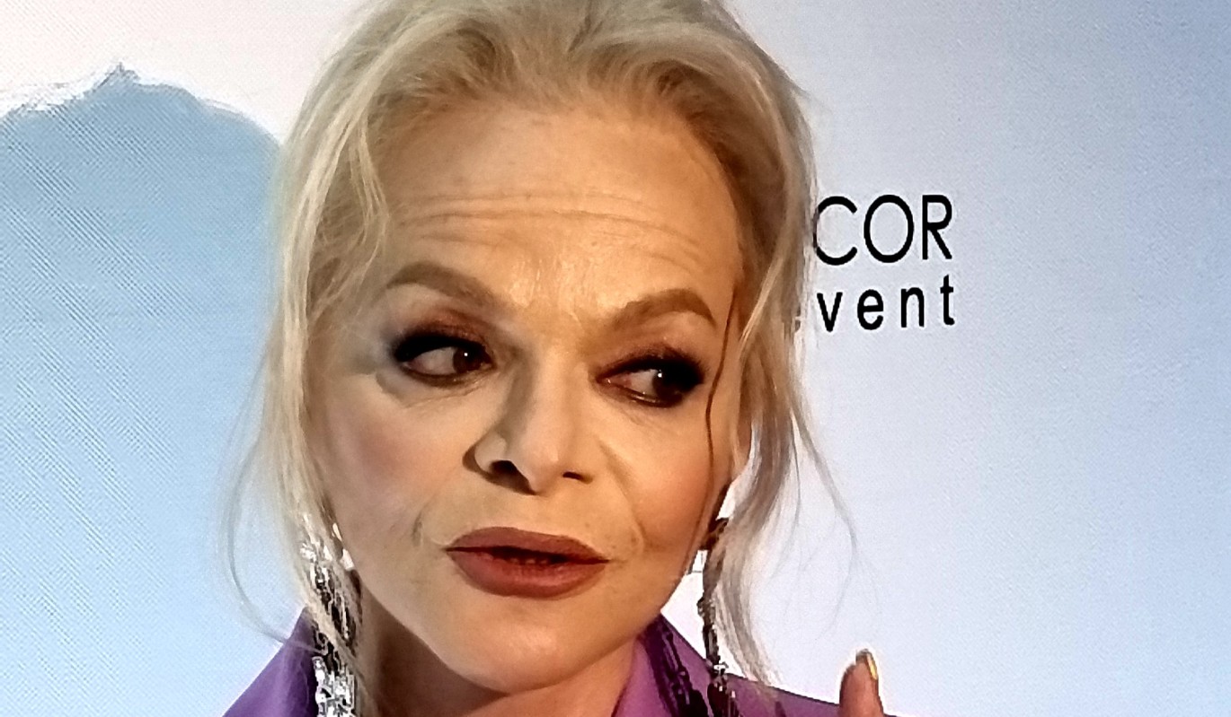 Без квартиры и миллионов: эксперт объяснил, почему Лариса Долина никогда не увидит своих денег