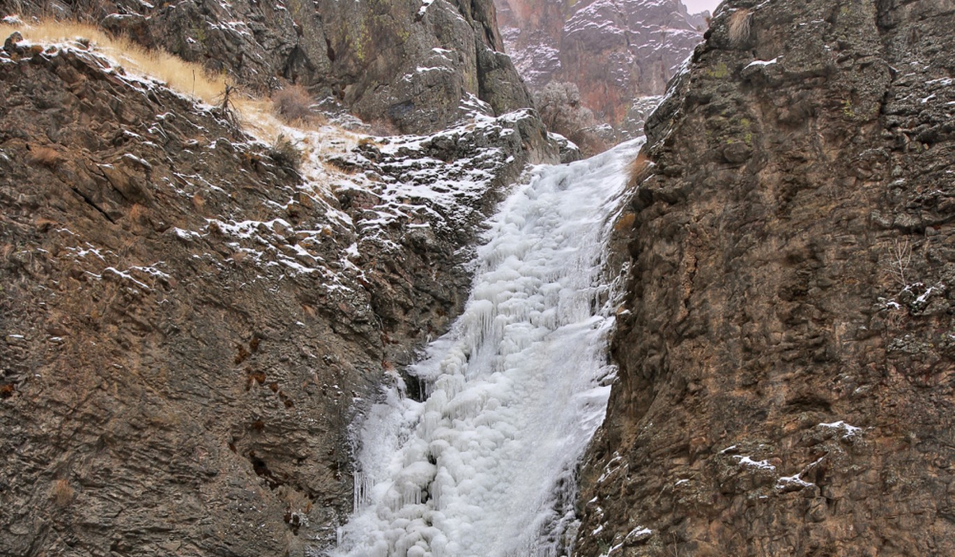 Удача уйдет навсегда: какую вещь ни в коем случае нельзя отдавать 30 марта