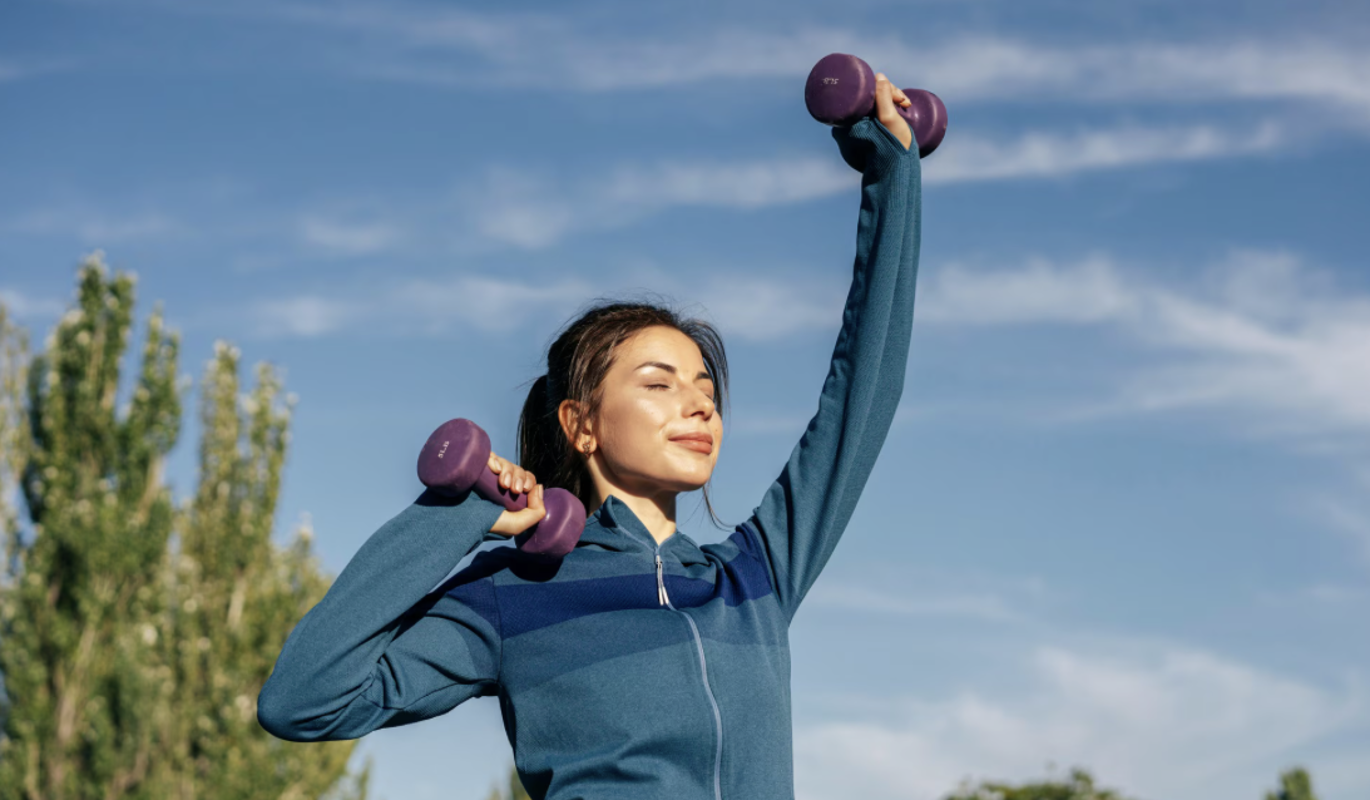 Всего 11 минут в день: названы три копеечных привычки, которые заменяют спортзал и диеты