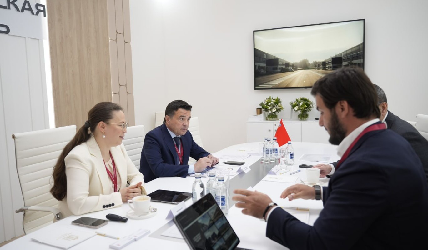 Андрей Воробьев провел встречу с инвесторами по развитию Light Industrial в Подмосковье