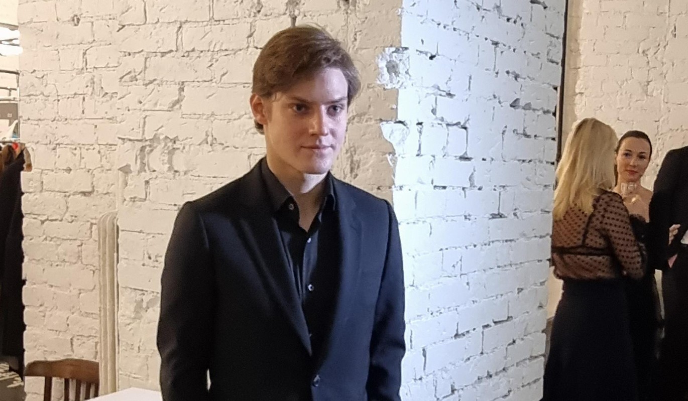 "Любить буду любой, даже актрисой!": Павел Табаков огорошил откровенным признанием о воспитании дочери