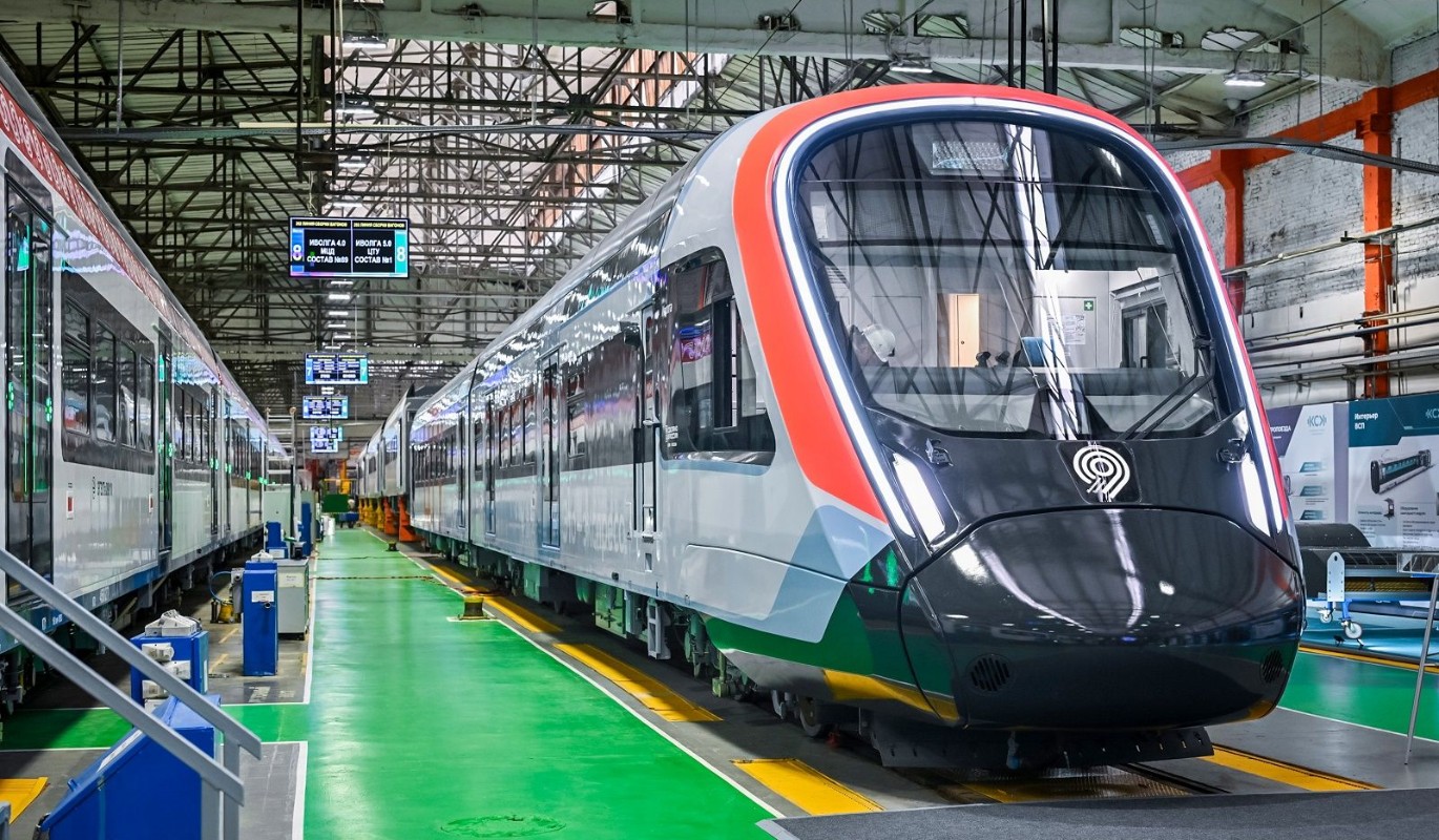 Собянин: В этом году метро Москвы получит более 300 новых вагонов