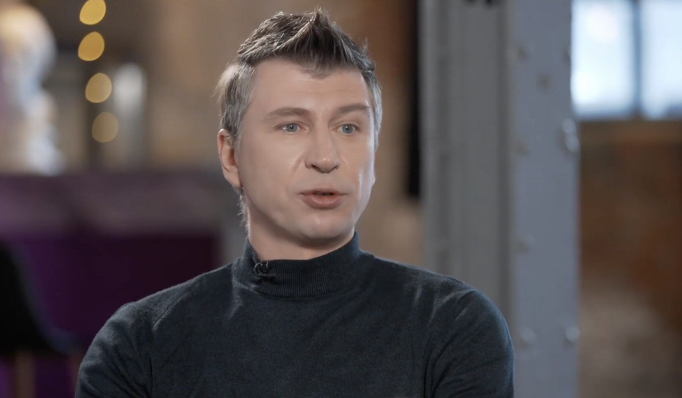 С намеком на выдержку: Тотьмянина преподнесла Ягудина благородный подарок в День отца