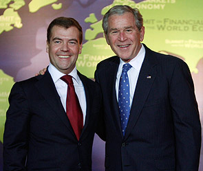 Дмитрий Медведев и Джордж Буш. Фото: Reuters