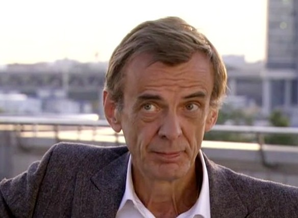 Георгий Тараторкин. Кадр из сериала "Не родись красивой"