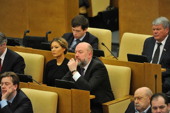 Павел Крашенинников (в центре). Фото: GLOBAL LOOK press/Pravda Komsomolskaya