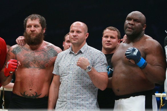 "Не позорь фамилию" Емельяненко счел предателем