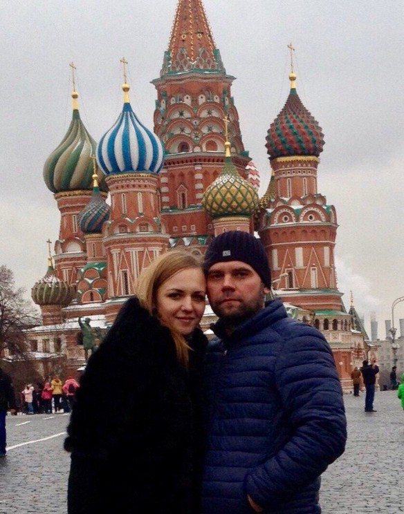 Максим Грибанов с женой. Фото: vk.com