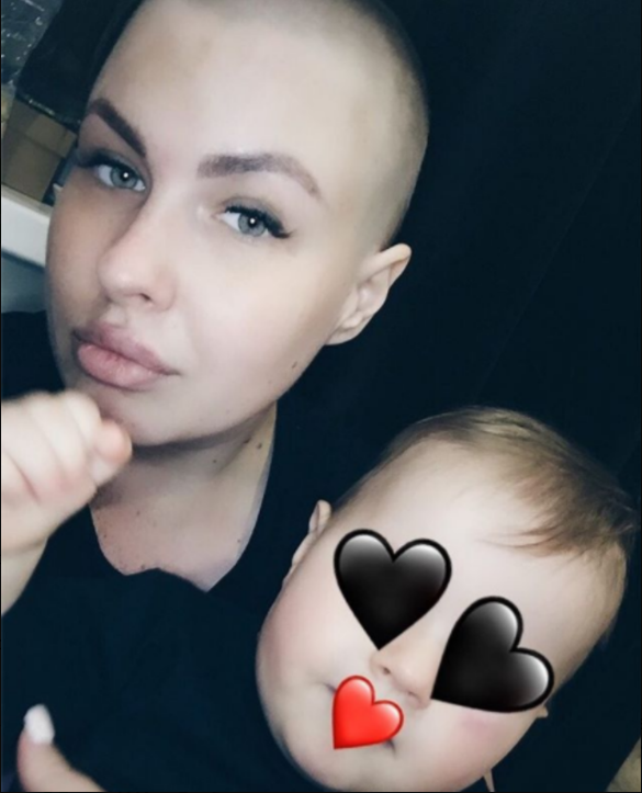 Елена Степунина с сыном. Фото: Соцсети