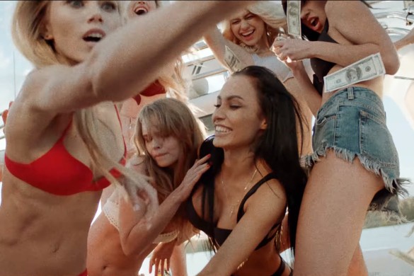 Кадр youtube.com