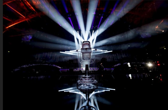 Хрустальный микрофон – приз "Евровидения". Фото: Eurovision