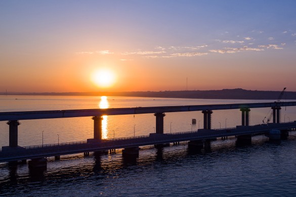 На Украине про Крымский мост периодически сочиняют фейки. Фото: most.life