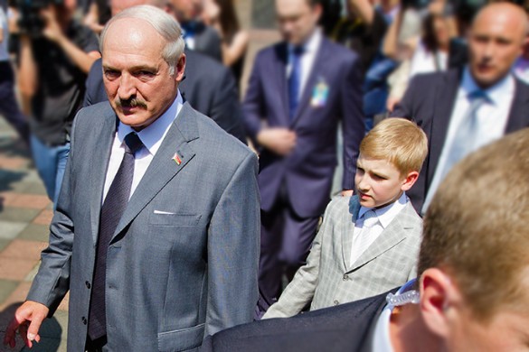 Александр Лукашенко с сыном Николаем. Фото: www.globallookpress.com