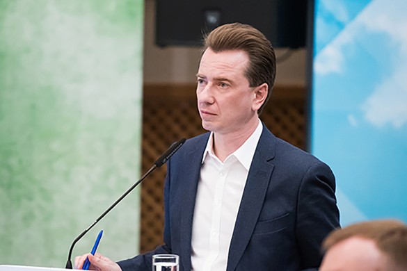 Владимир Бурматов<div class=