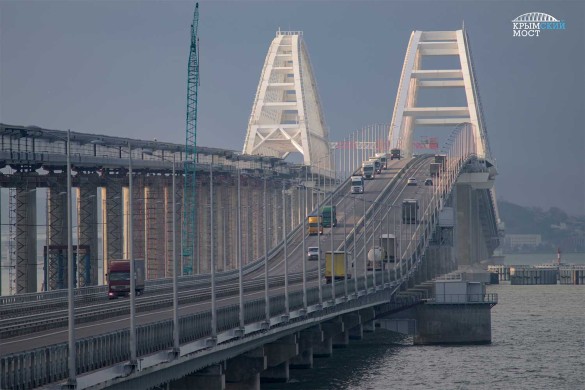 Железнодорожное движение по Крымскому мосту откроется в первой половине декабря. Фото: most.life