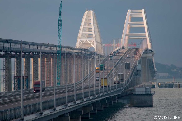 Крымский мост сегодня. Фото: most.life